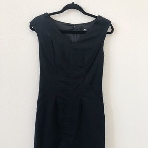 Missimo sleeveless black dress size 4